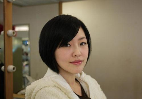 娱乐吃瓜酱男朋友拍照,甜蜜瞬间尽收眼底